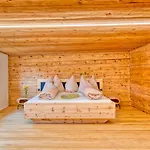 Jup - A Luxury Boutique Alpesi faház *