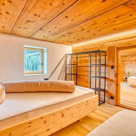 Jup - A Luxury Boutique Chalet *