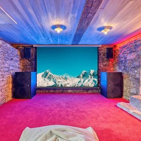 Jup - A Luxury Boutique Chalet *