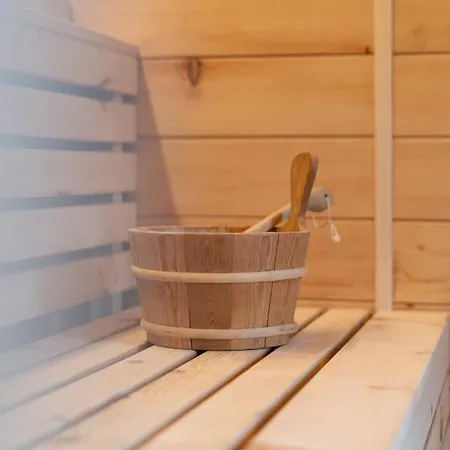 Jup - A Luxury Boutique