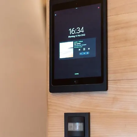 Jup - A Luxury Boutique