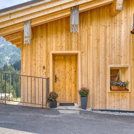 Jup - A Luxury Boutique Шале Warth (Vorarlberg)