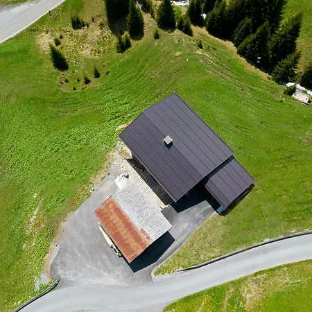 Jup - A Luxury Boutique Chalet *